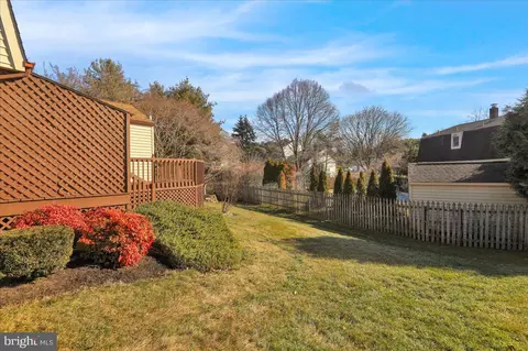 Exterior - 15 Courtleigh Pl, Reading, PA 19606 photo 2 of 5