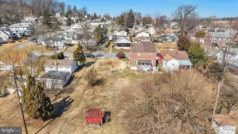 View/Area - 1622 Meade St, Reading, PA 19607 photo 3 of 3