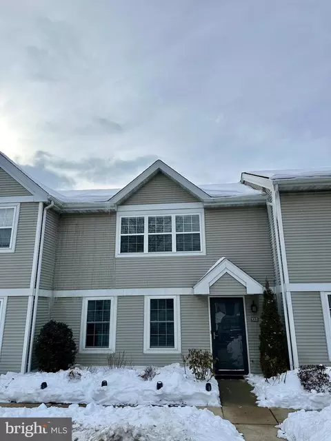 132 Laurel Ct, Wyomissing, PA 19610