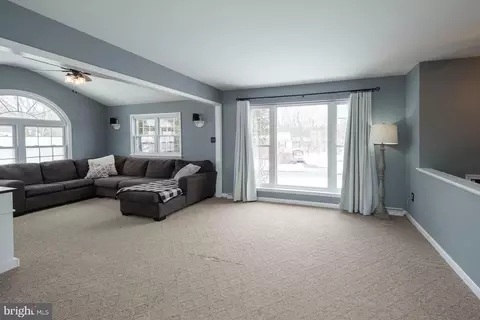 Living - 34 Carriage Cir, Oley, PA 19547 photo 3 of 3