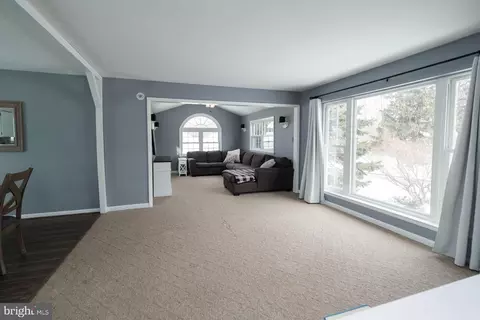 Living - 34 Carriage Cir, Oley, PA 19547 photo 1 of 3