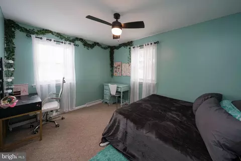 Bedroom - 34 Carriage Cir, Oley, PA 19547 photo 3 of 3