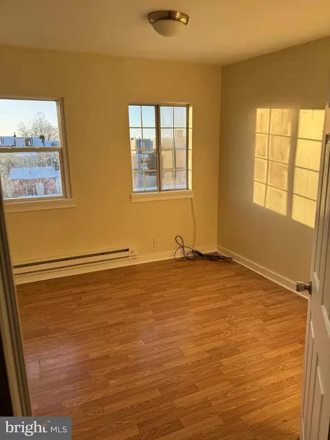 237 Maple St, Reading, PA 19602 photo 6