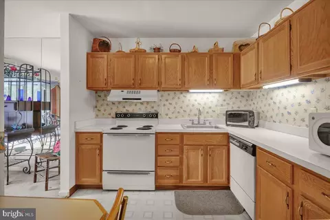 Kitchen - 12 Muirfield Dr, Reading, PA 19607 photo 1 of 1