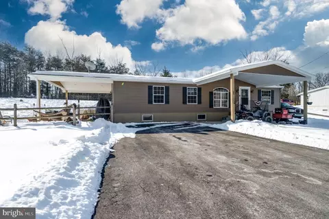 60 Laurel Ave, Birdsboro, PA 19508
