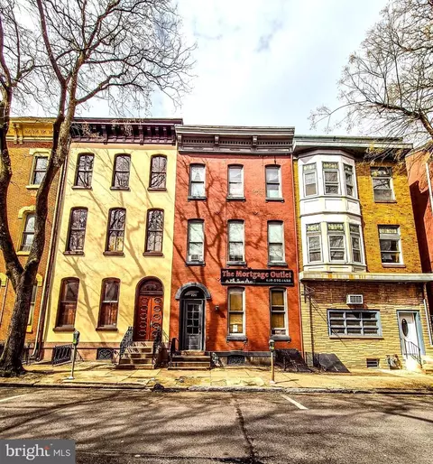 220 N 6th St, Reading, PA 19601