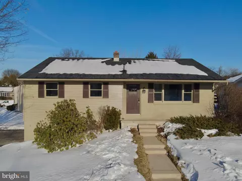 701 Tamarack Trl, Reading, PA 19607