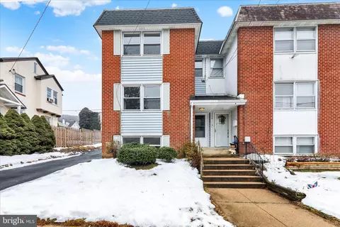 2560 Grant St, Reading, PA 19606