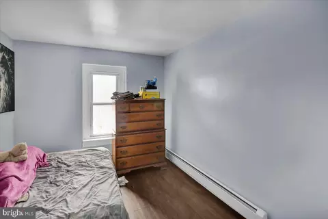 Bedroom - 17 E Summit St, Mohnton, PA 19540 photo 5 of 8