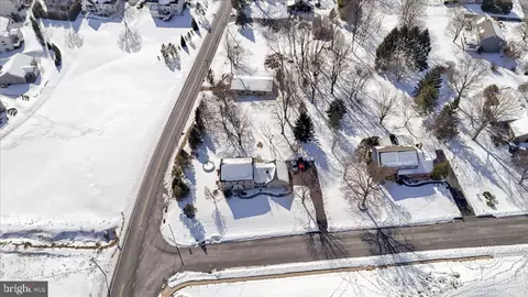 View/Area - 267 New Castle Dr, Reading, PA 19607 photo 3 of 4