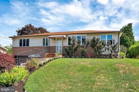 1833 Old Spring Valley Rd, Reading, PA 19604