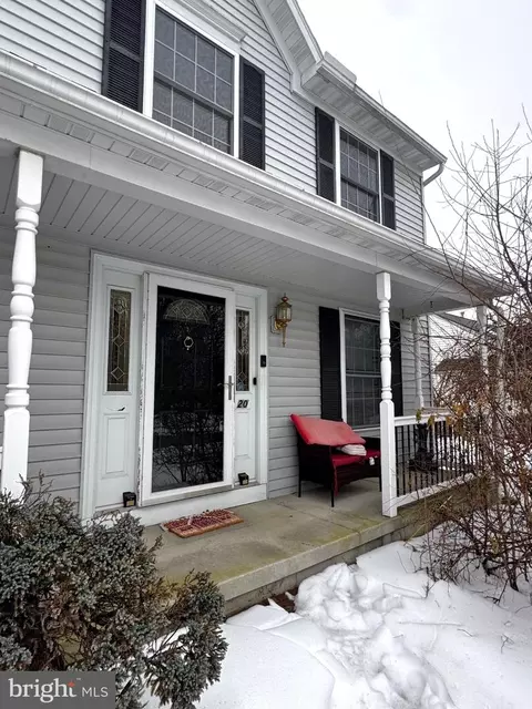 Exterior - 20 Mellowbrook Dr, Reading, PA 19608 photo 4 of 6