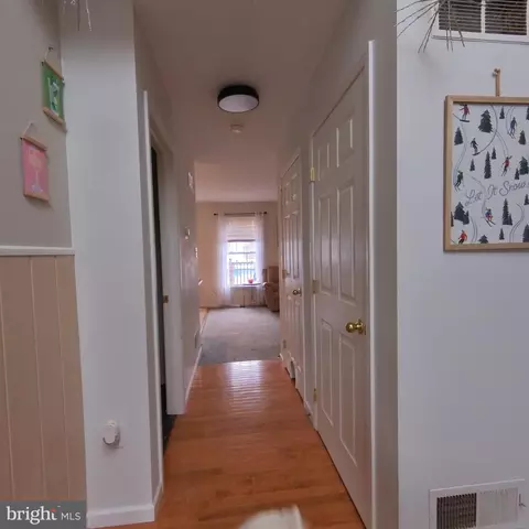 Entry Way - 20 Mellowbrook Dr, Reading, PA 19608 photo 1 of 8