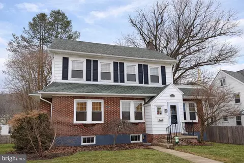 16 W 35th St, Reading, PA 19606