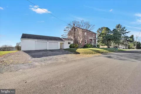 116 Mill Rd, Bernville, PA 19506