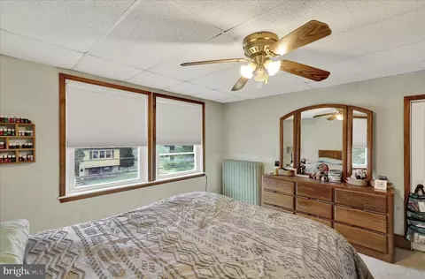 Bedroom - 313 Melrose Ave, Reading, PA 19606 photo 3 of 4
