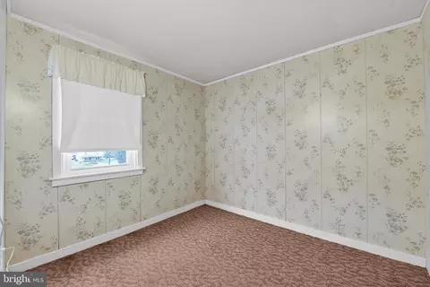 Bedroom - 825 Bellefonte Ave, Reading, PA 19607 photo 3 of 4