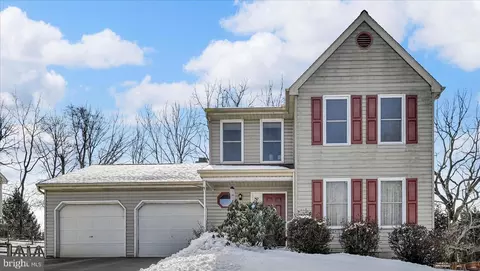 39 Fox Glove Ln, Reading, PA 19606