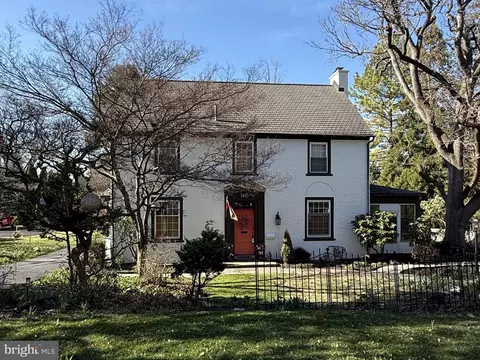 1415 Rose Virginia Rd, Reading, PA 19611