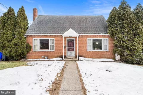 225 Mcclellan St, Reading, PA 19611