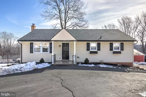 63 Preston Rd, Wernersville, PA 19565