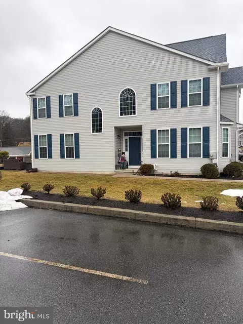 74 Emily Ct, Reading, PA 19606