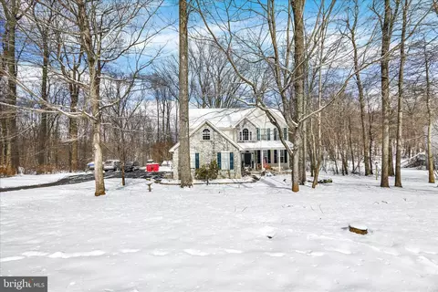 10 Austin Dr, Robesonia, PA 19551