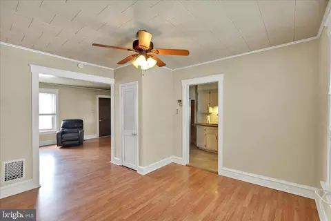 564 Marshall Ave, Reading, PA 19606 photo 9