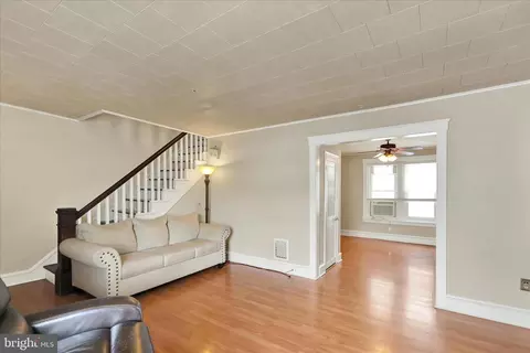 564 Marshall Ave, Reading, PA 19606 photo 7