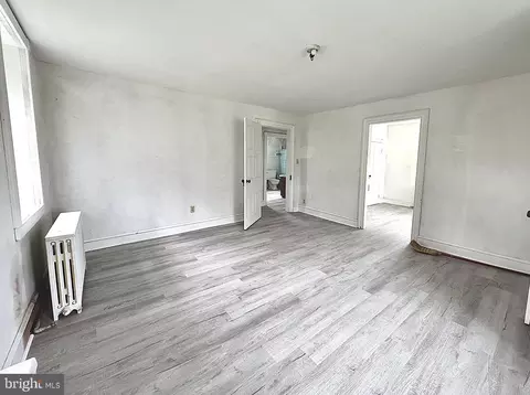 Living - 133 Hunter Rd, Oley, PA 19547 photo 5 of 6
