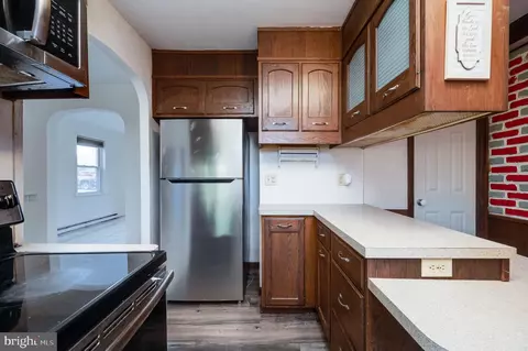 Kitchen - 218 Mayberry Ave, Reading, PA 19605 photo 5 of 7
