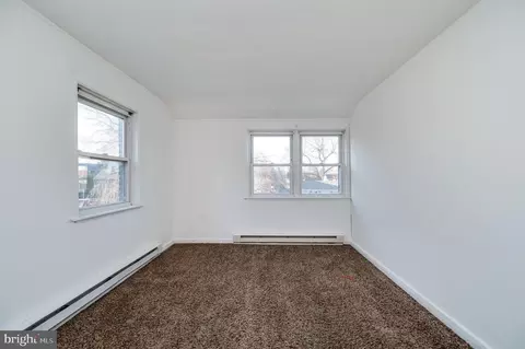 Bedroom - 218 Mayberry Ave, Reading, PA 19605 photo 6 of 8