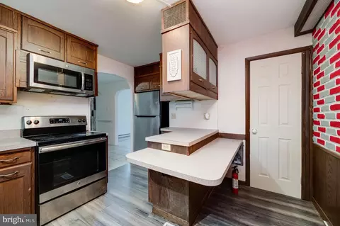 Kitchen - 218 Mayberry Ave, Reading, PA 19605 photo 4 of 7