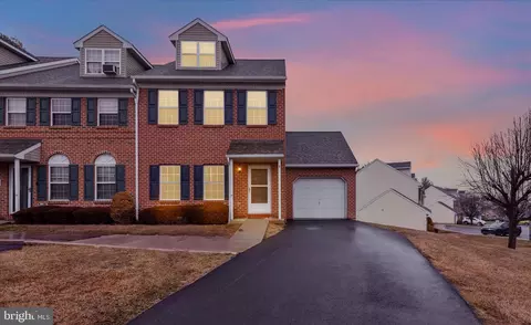 Exterior - 20 Charlemont Ct, Reading, PA 19607 photo 7 of 7