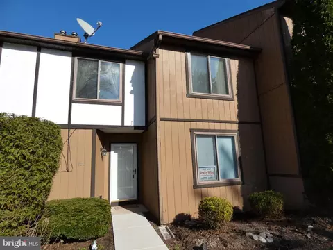 69 Azalea Way # -3, Reading, PA 19606
