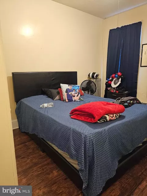 Bedroom - 1035 Cotton St, Reading, PA 19602 photo 2 of 3