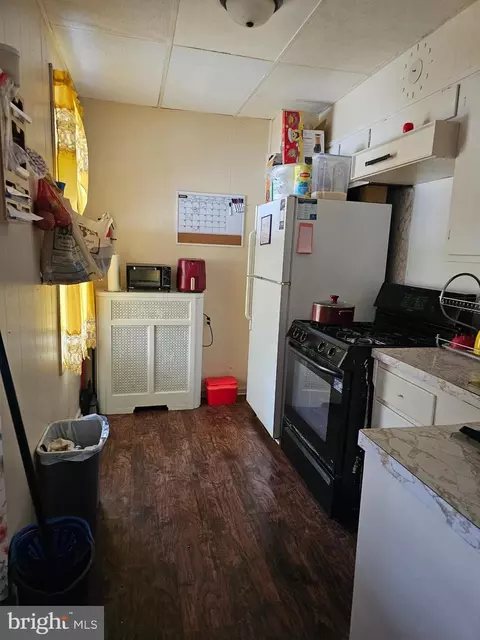 Kitchen - 1035 Cotton St, Reading, PA 19602 photo 1 of 1