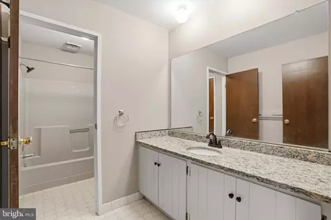 Bath - 48 C Muirfield Dr, Reading, PA 19607 photo 1 of 1