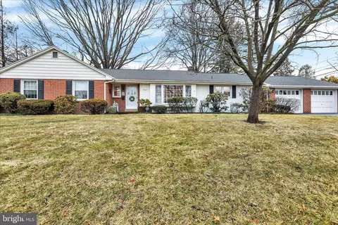 Exterior - 2601 Reading Blvd, West Lawn, PA 19609 photo 2 of 9