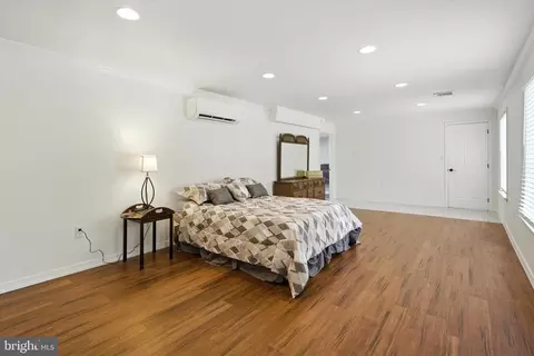 Bedroom - 49 Fawn Dr, Reading, PA 19607 photo 6 of 7
