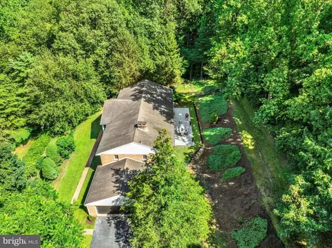 View/Area - 49 Fawn Dr, Reading, PA 19607 photo 2 of 4