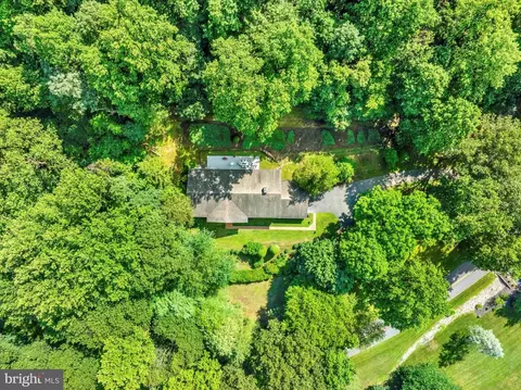 View/Area - 49 Fawn Dr, Reading, PA 19607 photo 1 of 4