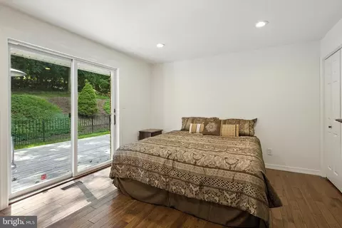 Bedroom - 49 Fawn Dr, Reading, PA 19607 photo 2 of 7