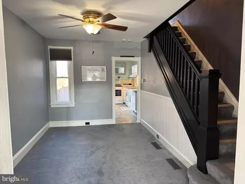 Entry Way - 355 Hazel St, Reading, PA 19611 photo 2 of 2