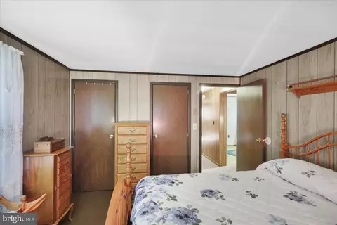 Bedroom - 165 Wanner Rd, Reading, PA 19606 photo 2 of 4