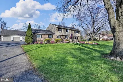 31 Ogden Dr, Birdsboro, PA 19508