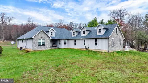 181 Fort Rd, Bernville, PA 19506