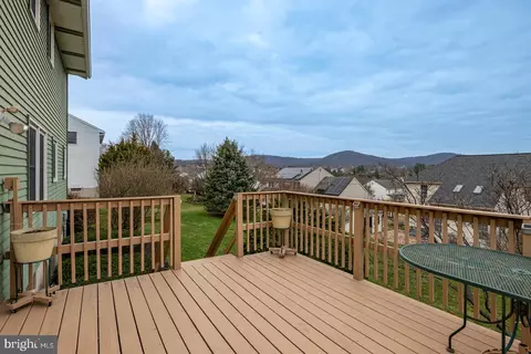 3 Estates Dr, Reading, PA 19606 photo 4