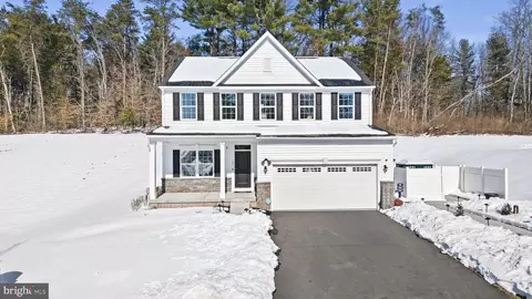 141 Dithridge Dr, Birdsboro, PA 19508