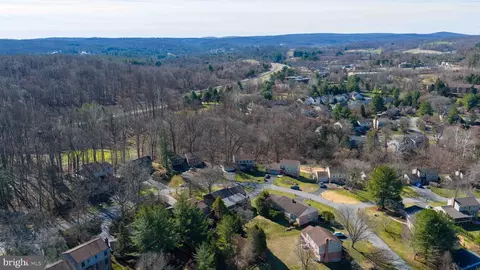 View/Area - 34 Eagle Ln, Reading, PA 19607 photo 9 of 9